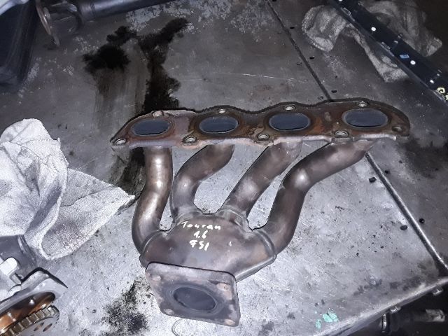 bontott VW TOURAN Leömlő (Soros)