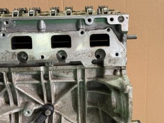 bontott VW TOURAN Motor (Fűzött blokk hengerfejjel)