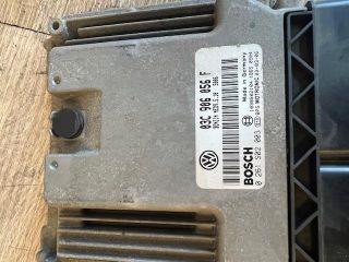 bontott VW TOURAN Motorvezérlő