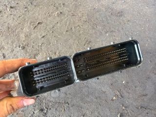 bontott VW TOURAN Motorvezérlő