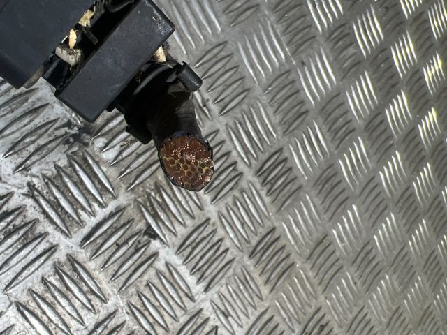 bontott VW TOURAN Motorvezérlő