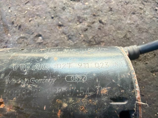 bontott VW TOURAN Önindító