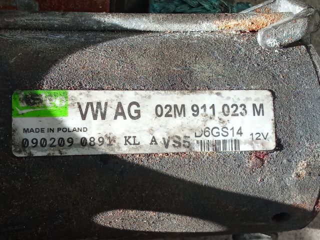 bontott VW TOURAN Önindító