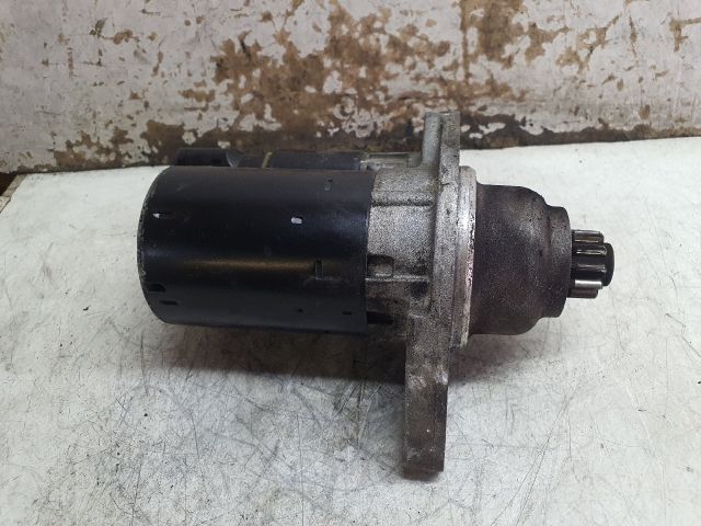 bontott VW TOURAN Önindító