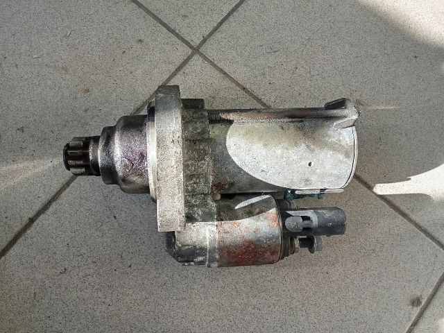 bontott VW TOURAN Önindító