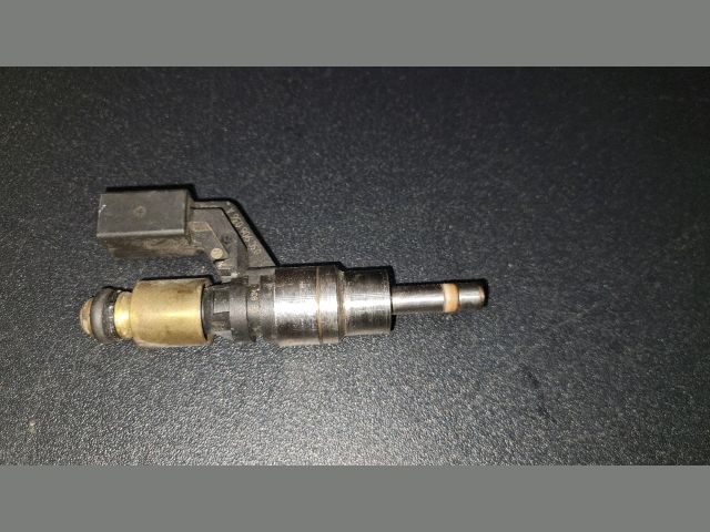 bontott VW TOURAN Porlasztó (1 db)