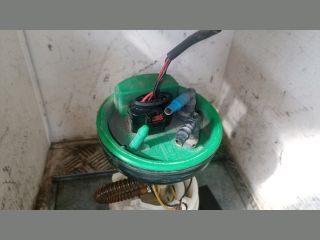 bontott VW TOURAN Üzemanyag Szivattyú