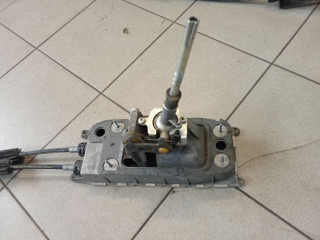 bontott VW TOURAN Váltó Kulissza