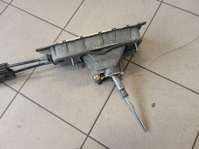 bontott VW TOURAN Váltó Kulissza