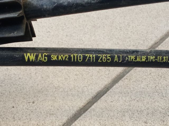 bontott VW TOURAN Váltó Kulissza