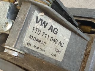 bontott VW TOURAN Váltó Kulissza