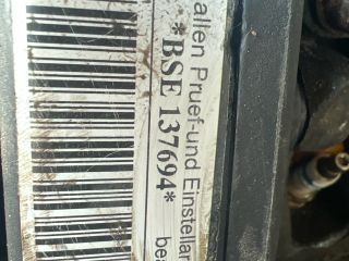 bontott VW TOURAN Motor (Fűzött blokk hengerfejjel)