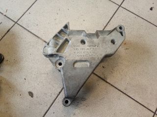 bontott VW TOURAN Motor Tartó Bak (Pozíciófüggetlen)