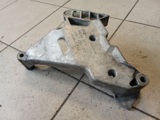 bontott VW TOURAN Motor Tartó Bak (Pozíciófüggetlen)