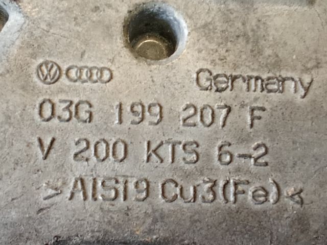 bontott VW TOURAN Motor Tartó Bak (Pozíciófüggetlen)