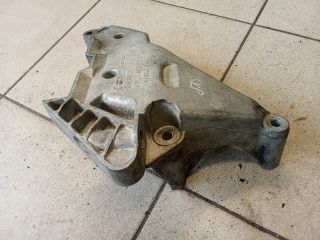 bontott VW TOURAN Motor Tartó Bak (Pozíciófüggetlen)