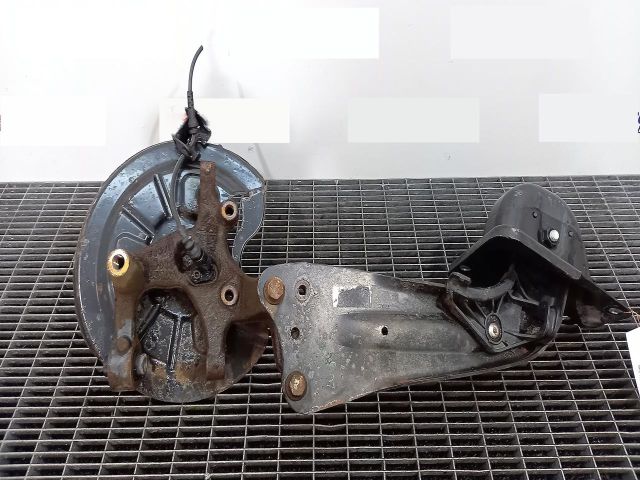 bontott VW TOURAN Bal hátsó Csonkállvány