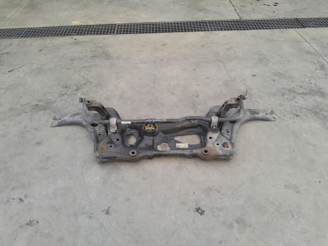 bontott VW TOURAN Első Bölcső