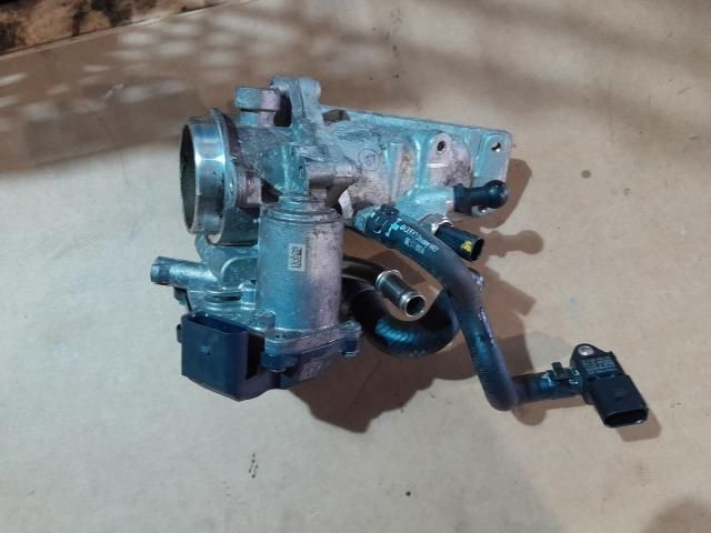 bontott VW TOURAN Fojtószelep (Elektromos)