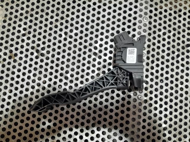 bontott VW TOURAN Gázpedál (Elektromos)