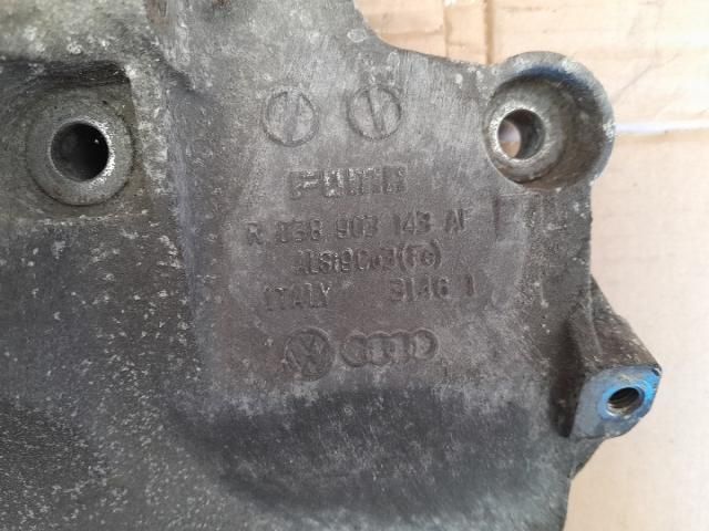 bontott VW TOURAN Generátor Tartó Bak