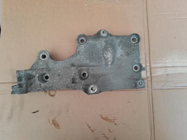 bontott VW TOURAN Generátor Tartó Bak