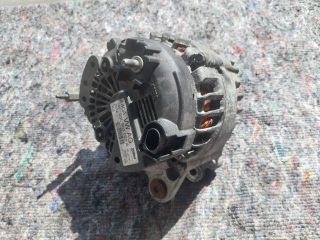 bontott VW TOURAN Generátor