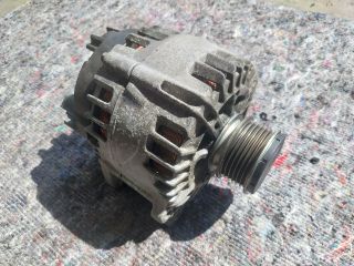 bontott VW TOURAN Generátor