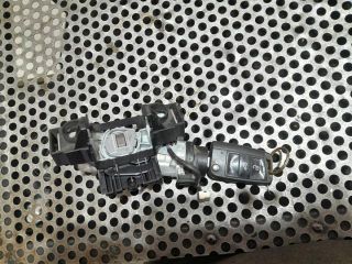 bontott VW TOURAN Gyújtáskapcsoló