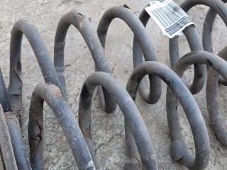 bontott VW TOURAN Hátsó Rugó Pár