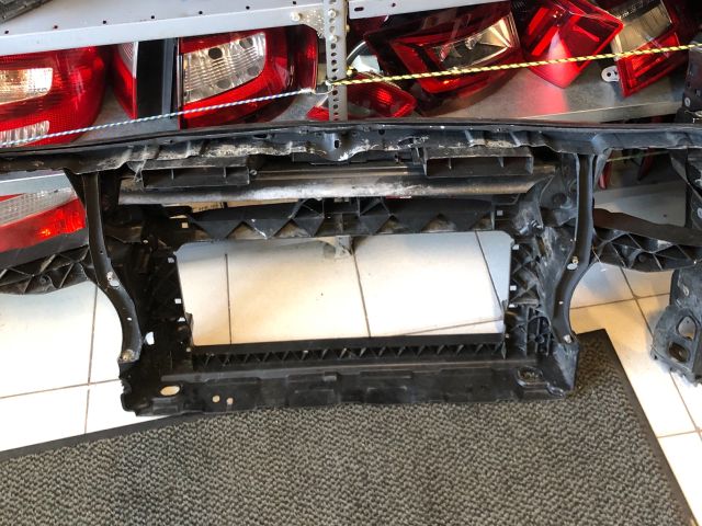 bontott VW TOURAN Homlokfal (Üres lemez)