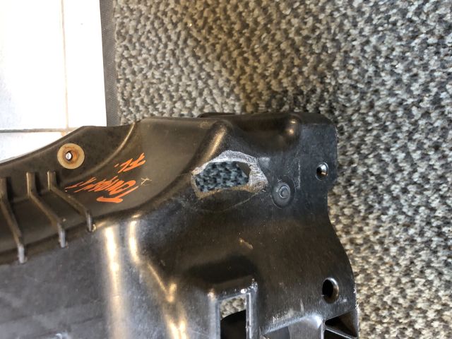 bontott VW TOURAN Homlokfal (Üres lemez)