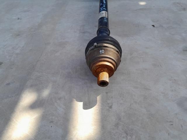 bontott VW TOURAN Jobb Féltengely