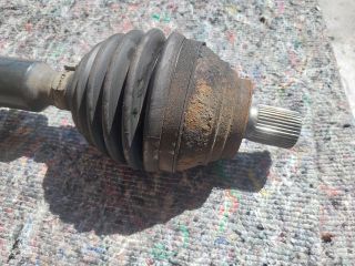 bontott VW TOURAN Jobb Féltengely