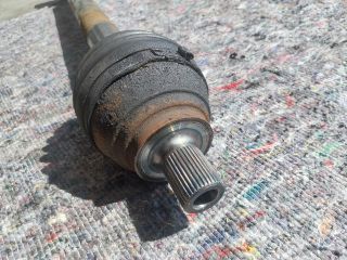 bontott VW TOURAN Jobb Féltengely