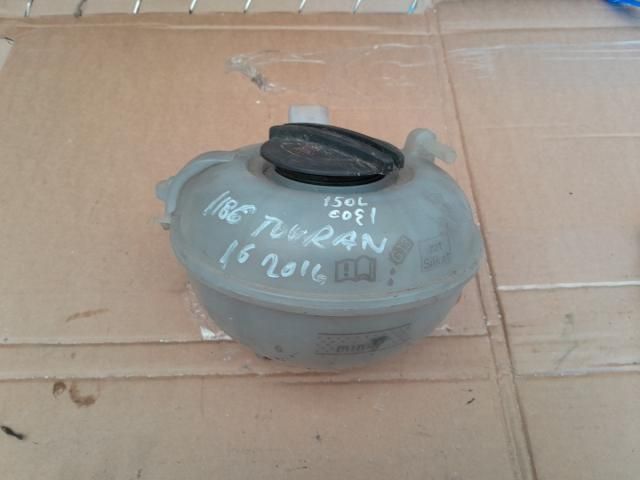 bontott VW TOURAN Kiegyenlítő Tartály