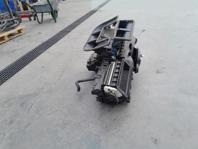 bontott VW TOURAN Klímahűtő Ventilátor