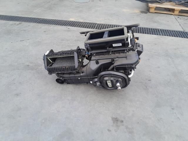 bontott VW TOURAN Klímahűtő Ventilátor