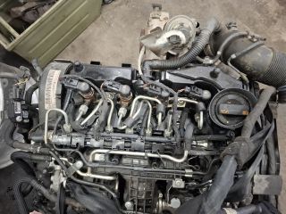 bontott VW TOURAN Komplett Motor (Segédberendezésekkel)
