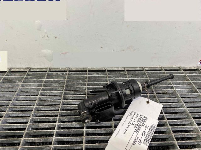 bontott VW TOURAN Kuplung Munkahenger