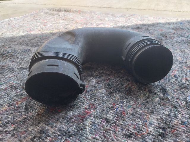 bontott VW TOURAN Légbeömlő Cső