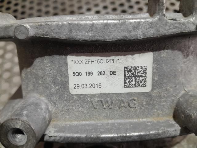 bontott VW TOURAN Motor Tartó Bak Bal