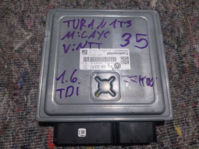 bontott VW TOURAN Motorvezérlő