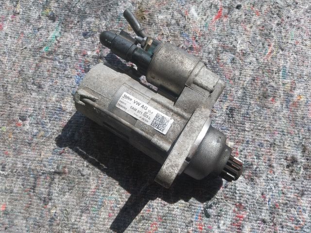 bontott VW TOURAN Önindító