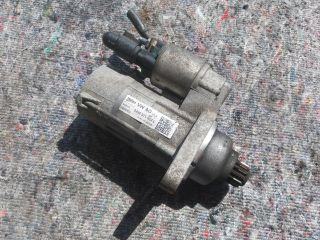 bontott VW TOURAN Önindító