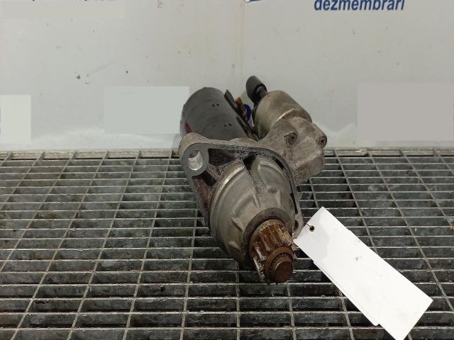 bontott VW TOURAN Önindító