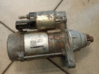 bontott VW TOURAN Önindító