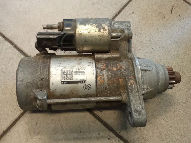 bontott VW TOURAN Önindító