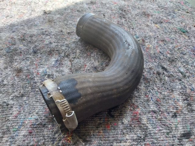 bontott VW TOURAN Turbócső