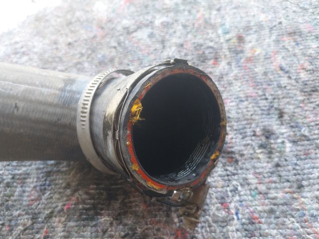 bontott VW TOURAN Turbócső